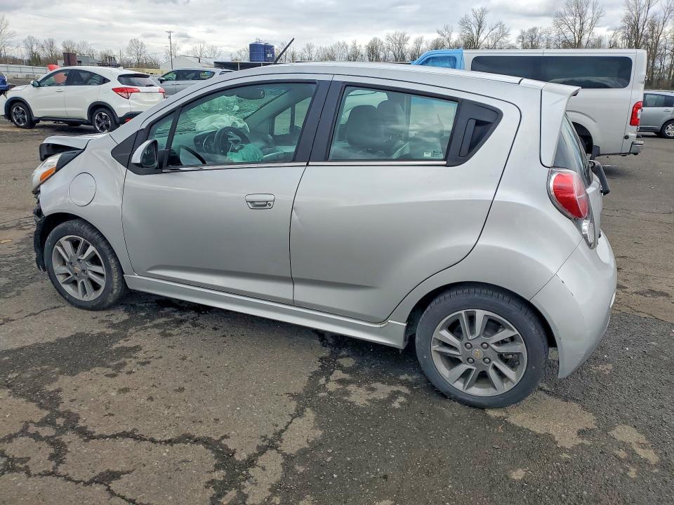2015 Chevrolet Spark Ev მანქანა იყიდება აუქციონზე, vin: KL8CL6S08FC818838, აუქციონის ნომერი: 78622895