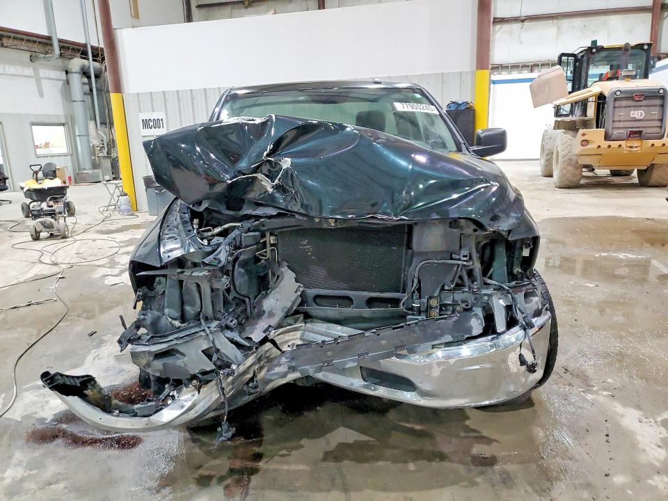 77900245 :رقم المزاد ، 3C6JR7AT4FG578805 vin ، 2015 Ram 1500 مزاد بيع