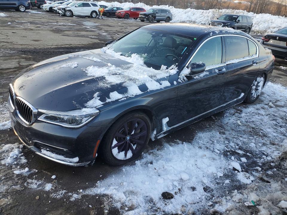 2018 Bmw 750 Xi მანქანა იყიდება აუქციონზე, vin: WBA7F2C56JG424465, აუქციონის ნომერი: 76284775