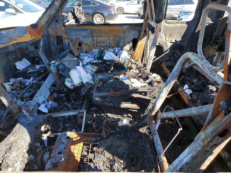 77068755 :رقم المزاد ، 1B7KF23D6WJ117070 vin ، 1998 Dodge Ram 2500 مزاد بيع