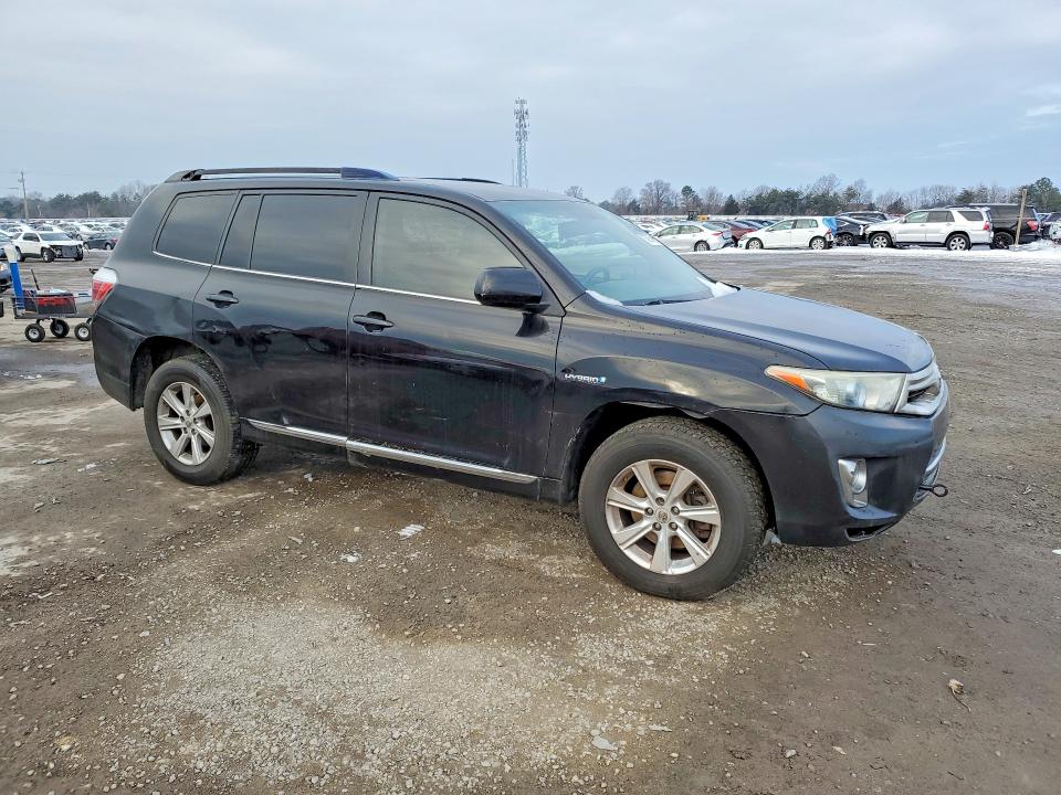 76205185 :رقم المزاد ، JTEBC3EH5D2017012 vin ، 2013 Toyota Highlander مزاد بيع