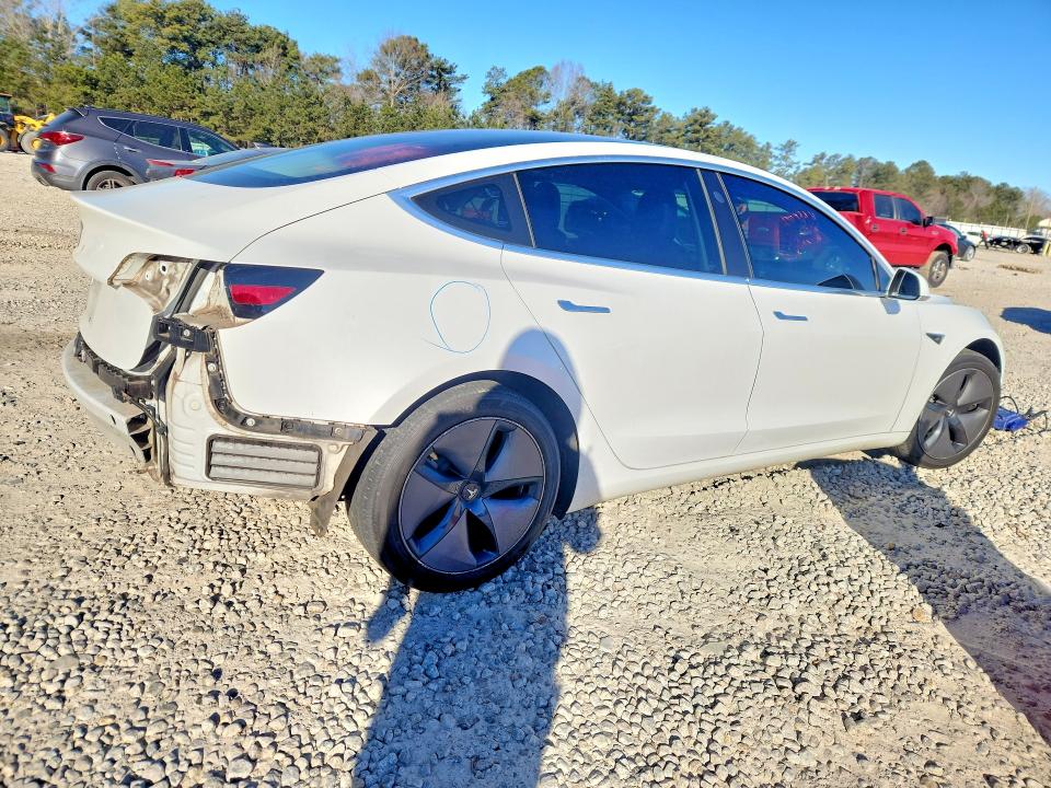 Продаж на аукціоні авто 2018 Tesla Model 3, vin: 5YJ3E1EA5JF057710, номер лоту: 75373995