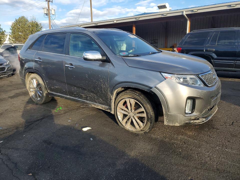 Продажа на аукционе авто 2015 Kia Sorento, vin: 5XYKW4A75FG637947, номер лота: 77154455
