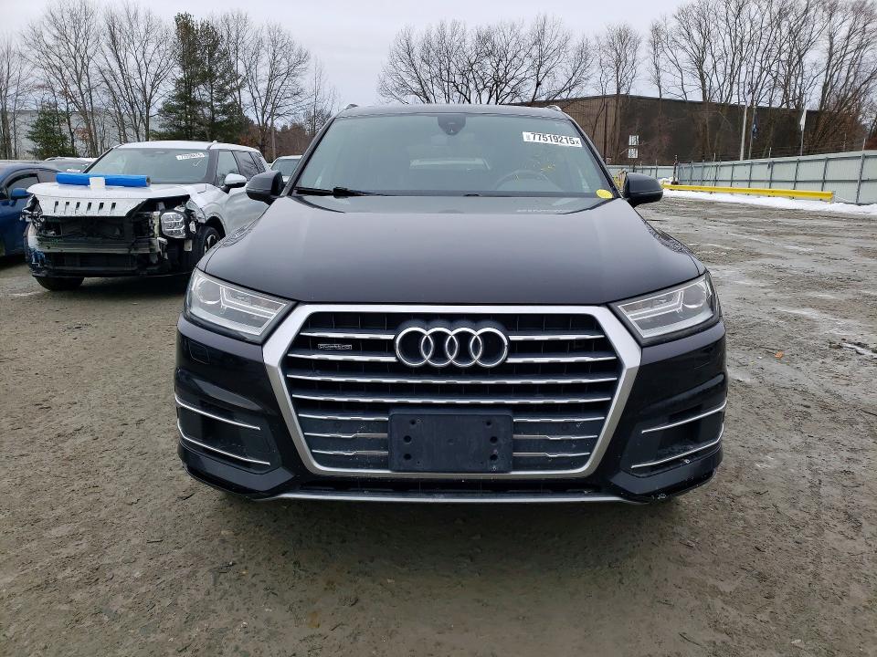 Продажа на аукционе авто 2017 Audi Q7, vin: WA1LHAF74HD047398, номер лота: 77519215