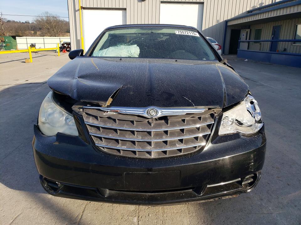 Продажа на аукционе авто 2010 Chrysler Sebring, vin: 1C3BC5ED8AN142873, номер лота: 75572115