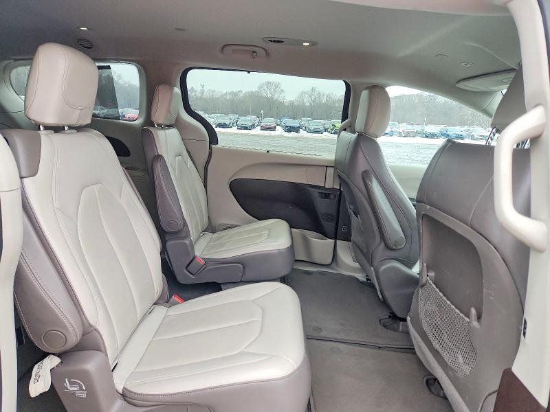 Продажа на аукционе авто 2018 Chrysler Pacifica, vin: 2C4RC1BG1JR114370, номер лота: 75149605
