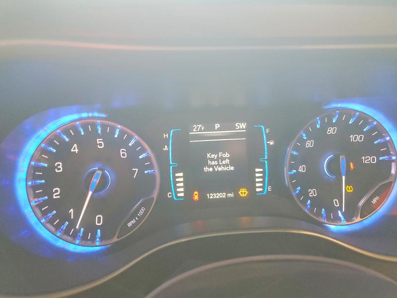 Продажа на аукционе авто 2017 Chrysler Pacifica, vin: 2C4RC1BGXHR832400, номер лота: 76334235