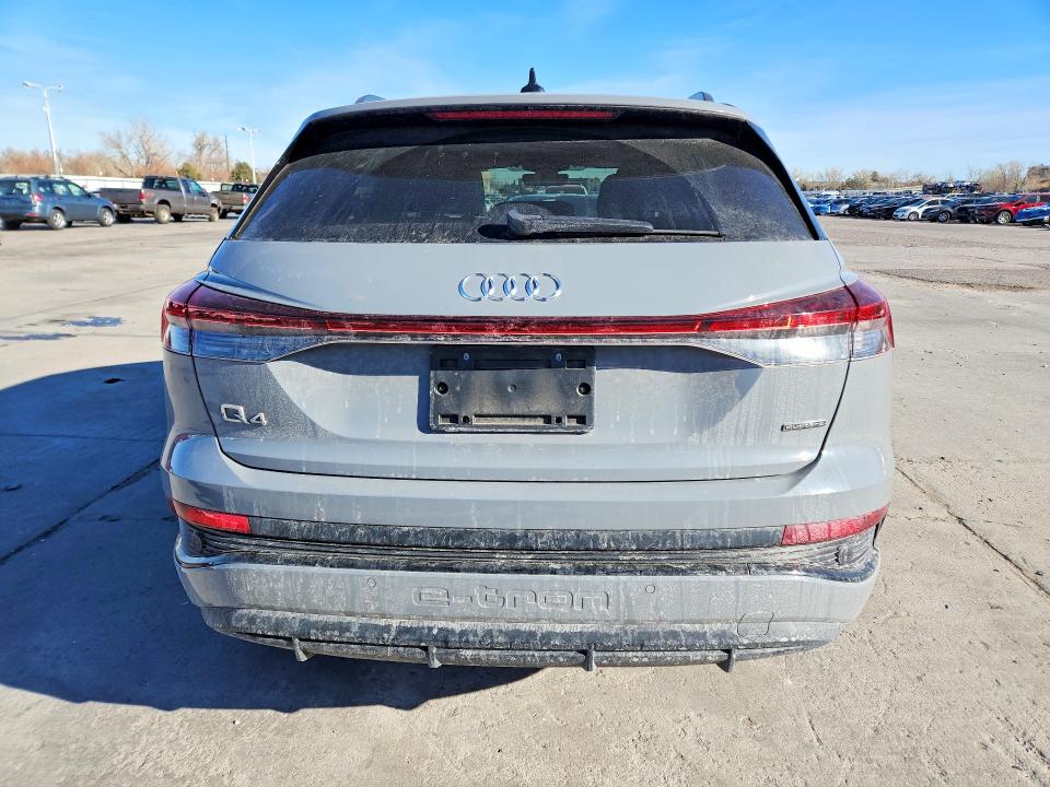Продаж на аукціоні авто 2024 Audi Q4 E-tron, vin: WA1LUBFZ9RP063762, номер лоту: 76006545