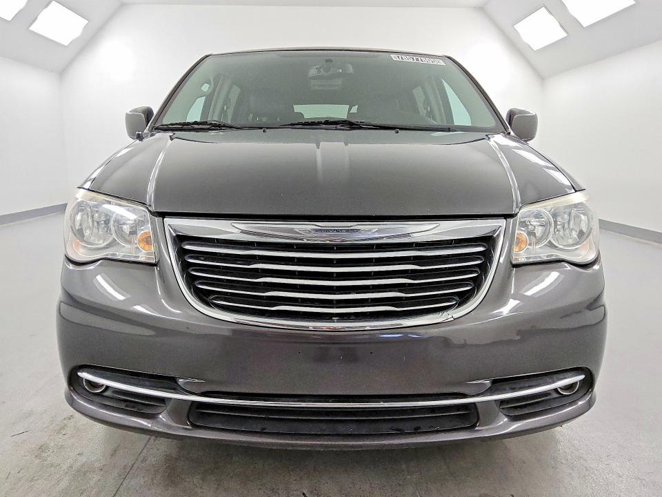 78577805 :رقم المزاد ، 2C4RC1BG0GR157056 vin ، 2016 Chrysler Town & Country مزاد بيع