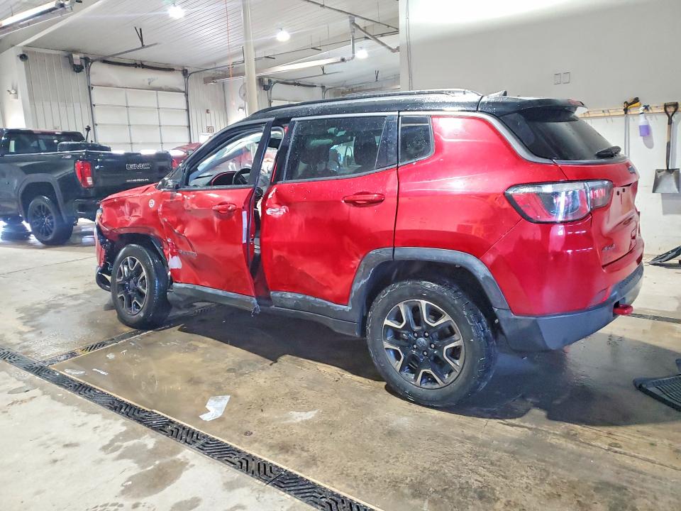 75797255 :رقم المزاد ، 3C4NJDDB3LT195721 vin ، 2020 Jeep Compass مزاد بيع