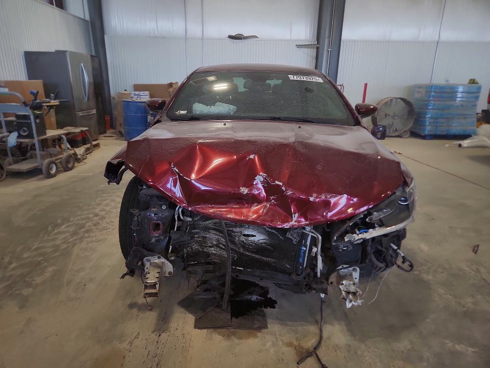 Продажа на аукционе авто 2015 Chrysler 200, vin: 1C3CCCBB0FN628029, номер лота: 77973925