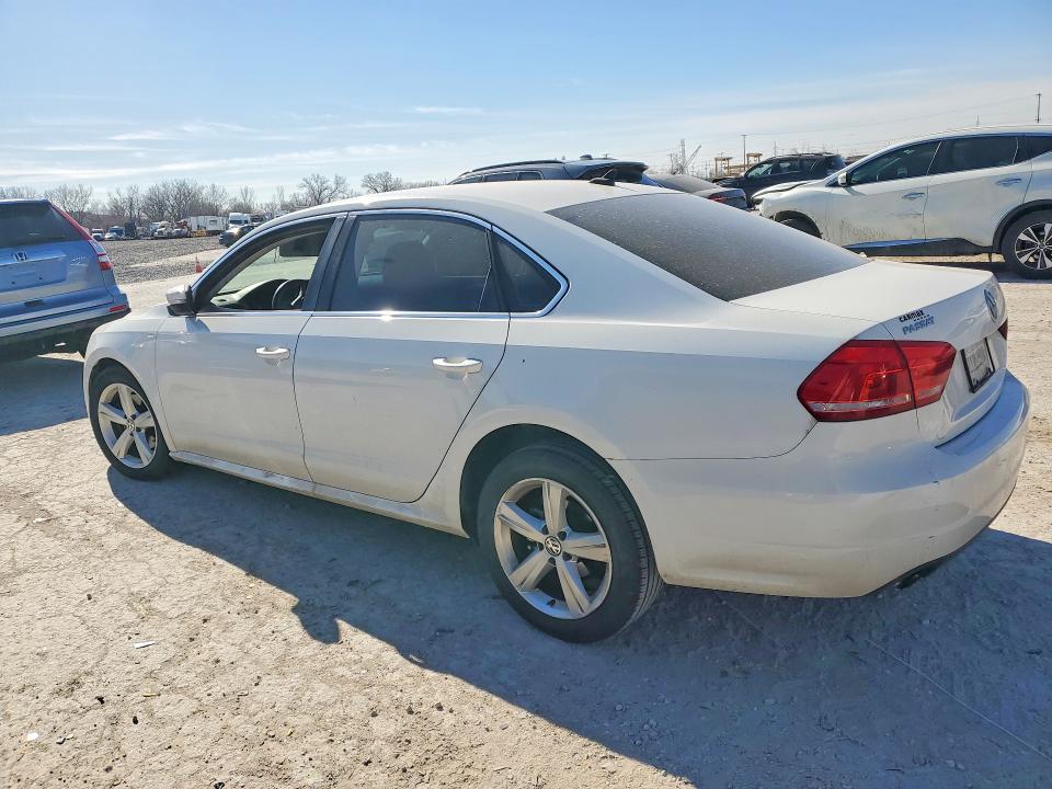 2014 Volkswagen Passat მანქანა იყიდება აუქციონზე, vin: 1VWAT7A3XEC023009, აუქციონის ნომერი: 78126615