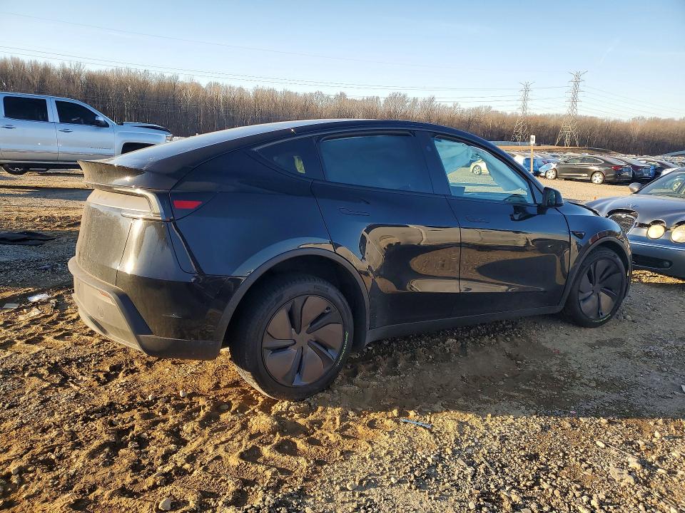 76849295 :رقم المزاد ، 7SAYGDED4TA492720 vin ، 2026 Tesla Model Y مزاد بيع