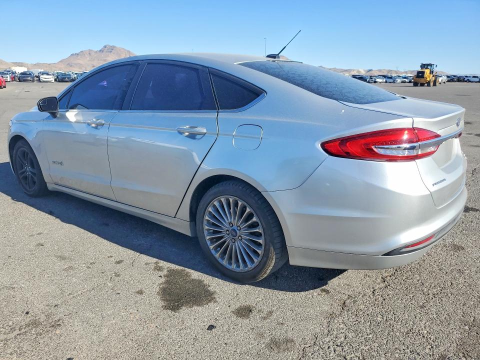 2018 Ford Fusion მანქანა იყიდება აუქციონზე, vin: 3FA6P0UU0JR242703, აუქციონის ნომერი: 75451965
