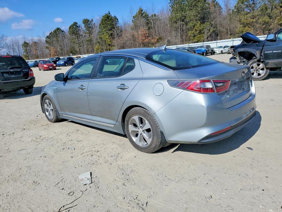 76769915 :رقم المزاد ، KNAGM4AD1F5089548 vin ، 2015 Kia Optima Hyb مزاد بيع
