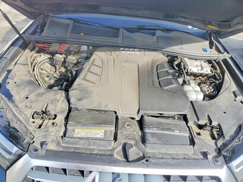 78306965 :رقم المزاد ، WA1LAAF78JD003737 vin ، 2018 Audi Q7 مزاد بيع