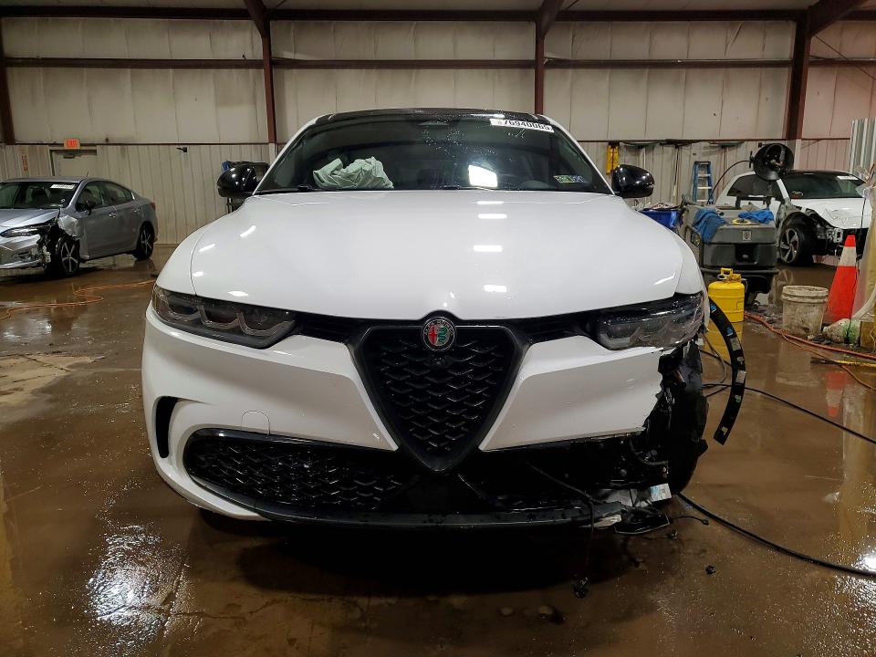 76940065 :رقم المزاد ، ZASPATDW5R3035872 vin ، 2024 Alfa Romeo Tonale مزاد بيع