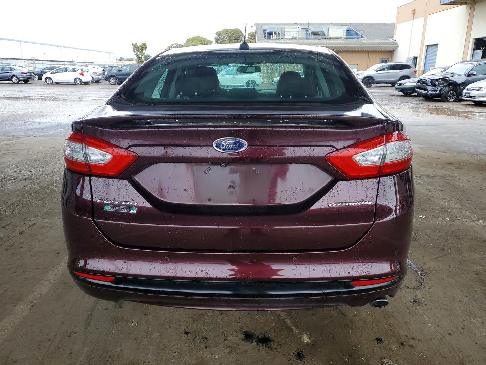 2013 Ford Fusion მანქანა იყიდება აუქციონზე, vin: 3FA6P0SUXDR242490, აუქციონის ნომერი: 78470015