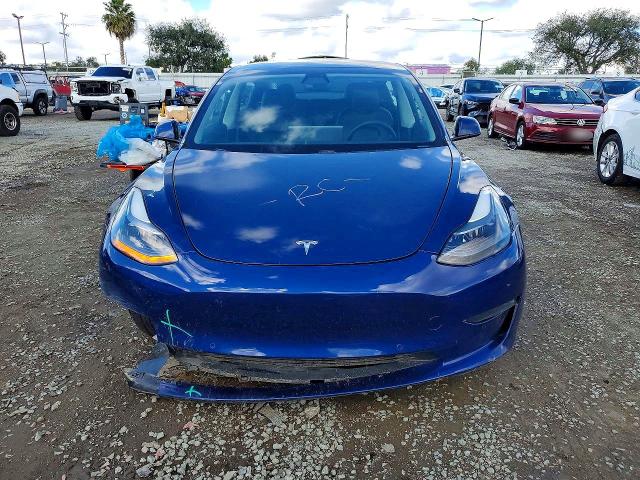 2021 Tesla Model 3 მანქანა იყიდება აუქციონზე, vin: 5YJ3E1EB1MF878431, აუქციონის ნომერი: 77714325