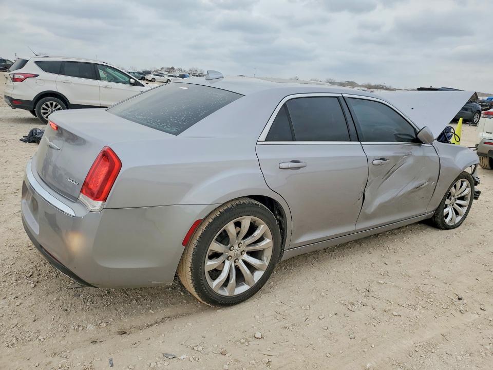 76646005 :رقم المزاد ، 2C3CCAAG7GH313871 vin ، 2016 Chrysler 300 مزاد بيع