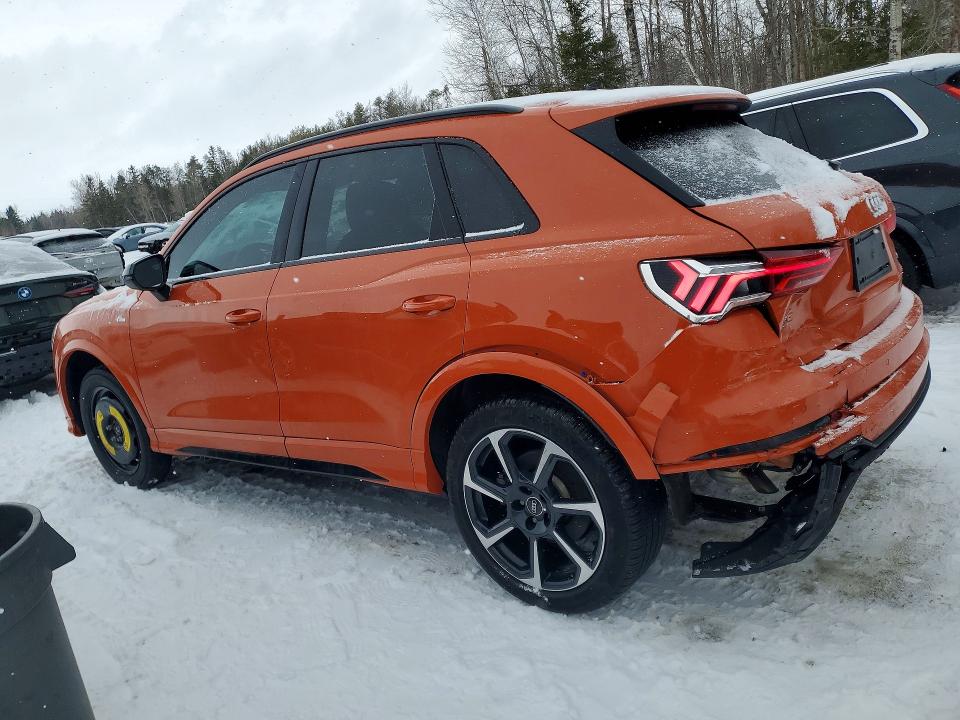 76350875 :رقم المزاد ، WA1EECF37R1035078 vin ، 2024 Audi Q3 مزاد بيع