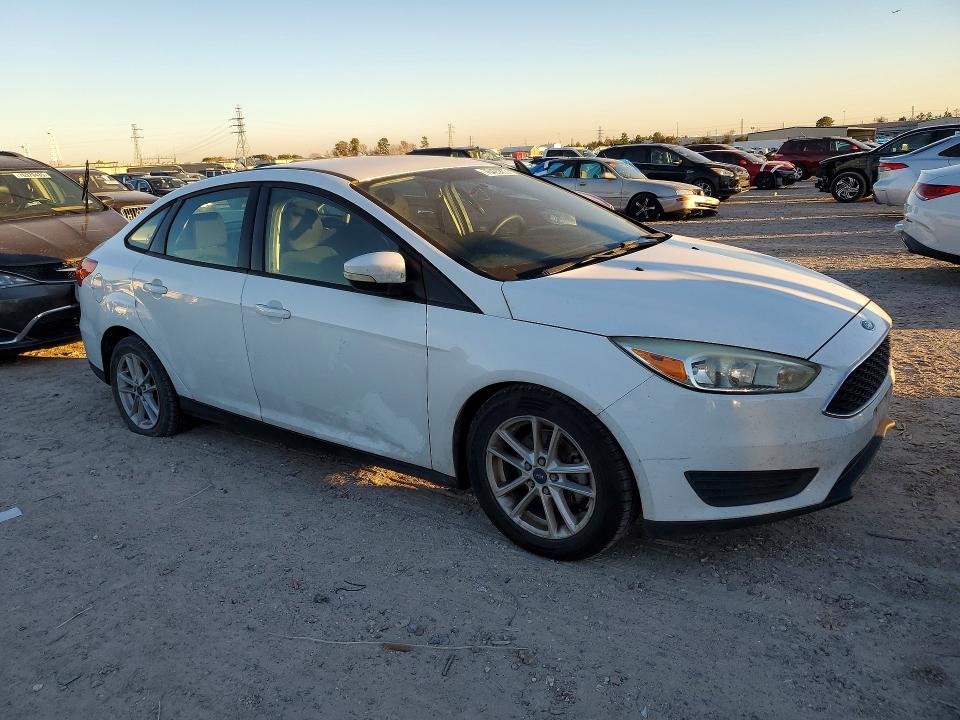 Продаж на аукціоні авто 2017 Ford Focus, vin: 1FADP3F26HL244372, номер лоту: 76425855