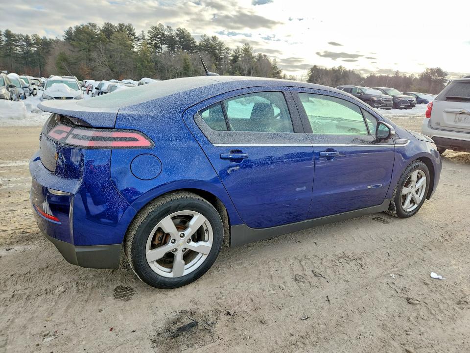 2013 Chevrolet Volt მანქანა იყიდება აუქციონზე, vin: 1G1RA6E47DU120615, აუქციონის ნომერი: 74999715