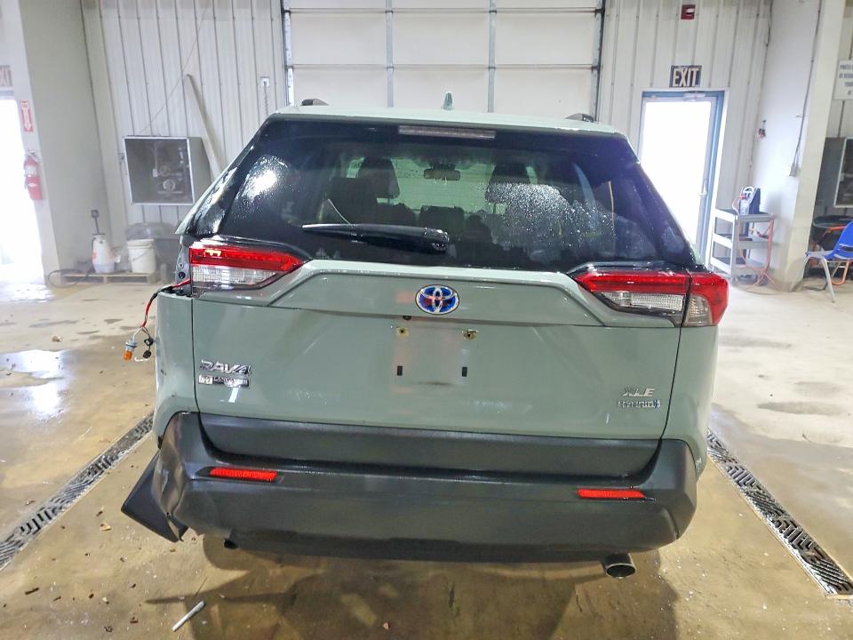 Aukcja sprzedaży 2021 Toyota Rav4, vin: JTMRWRFV1MD114911, numer aukcji: 77361755