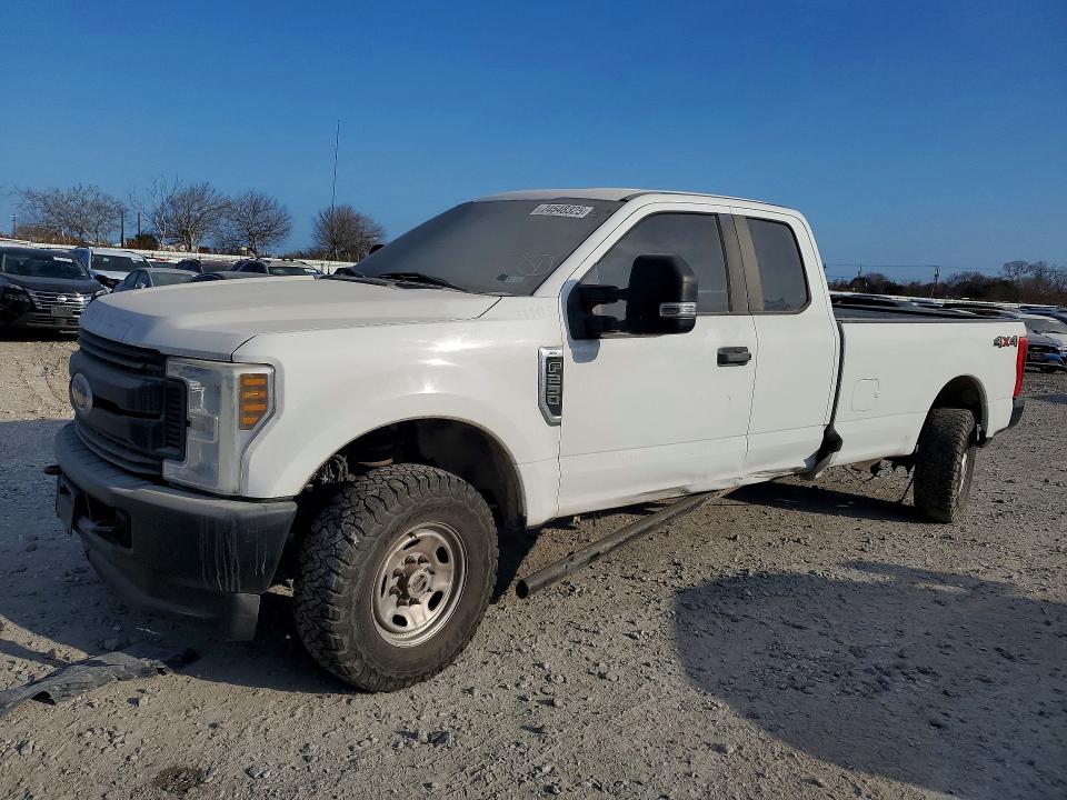 74548325 :رقم المزاد ، 1FT7X2B68KEE91673 vin ، 2019 Ford F250 مزاد بيع