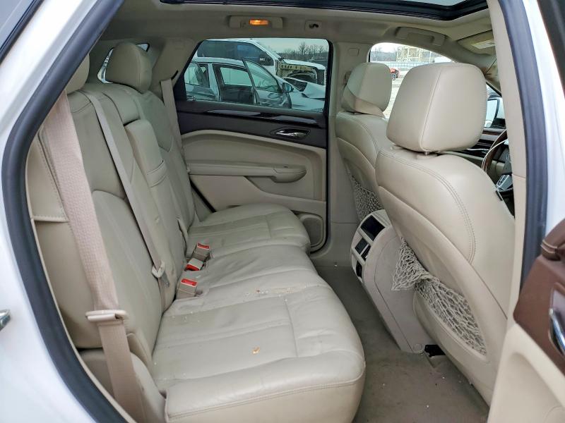 78063055 :رقم المزاد ، 3GYFNAEY8BS596867 vin ، 2011 Cadillac Srx مزاد بيع