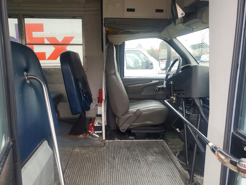 59723526 :رقم المزاد ، 1GBJG31U151181246 vin ، 2005 Chev Express Ca مزاد بيع
