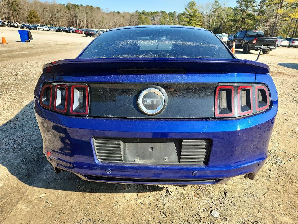 76443265 :رقم المزاد ، 1ZVBP8CF8E5310049 vin ، 2014 Ford Mustang مزاد بيع