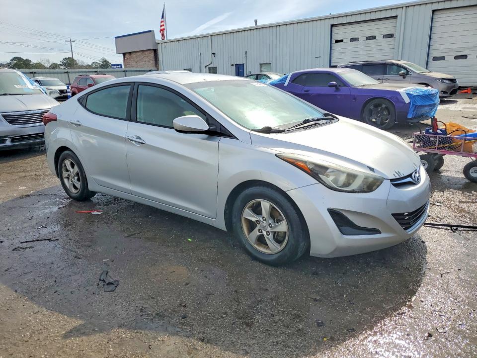 76734295 :رقم المزاد ، 5NPDH4AE2FH591200 vin ، 2015 Hyundai Elantra مزاد بيع