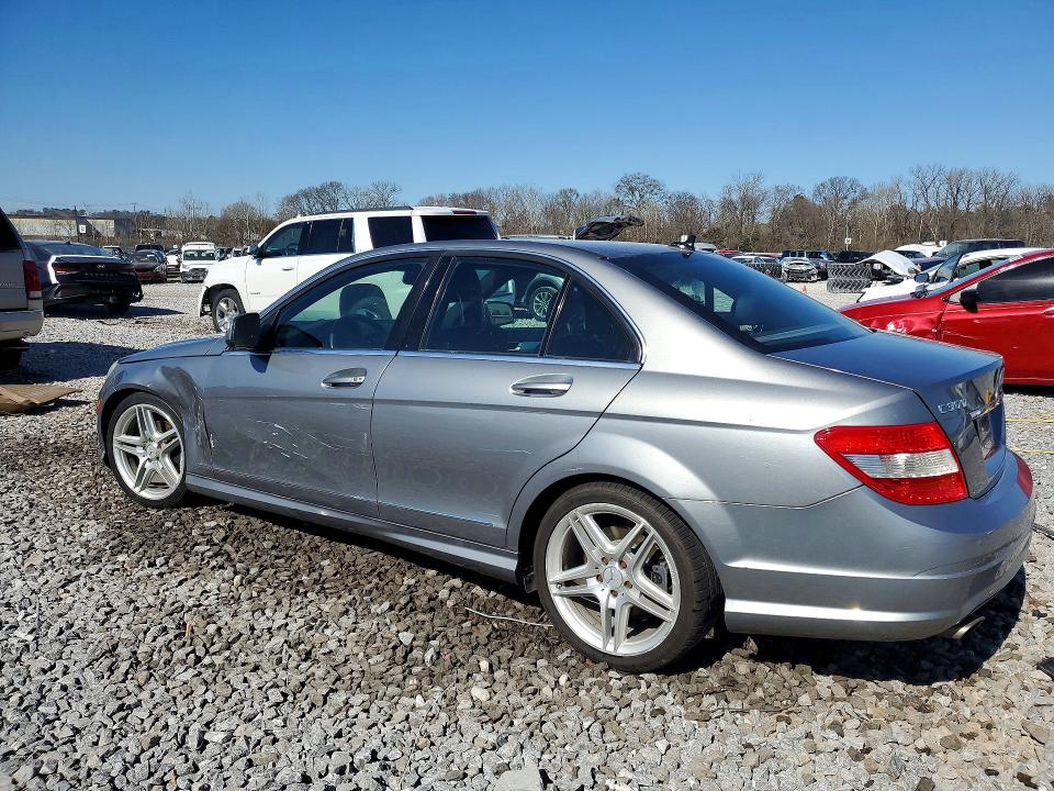 77138395 :رقم المزاد ، WDDGF54X39R051492 vin ، 2009 Mercedes-benz C مزاد بيع