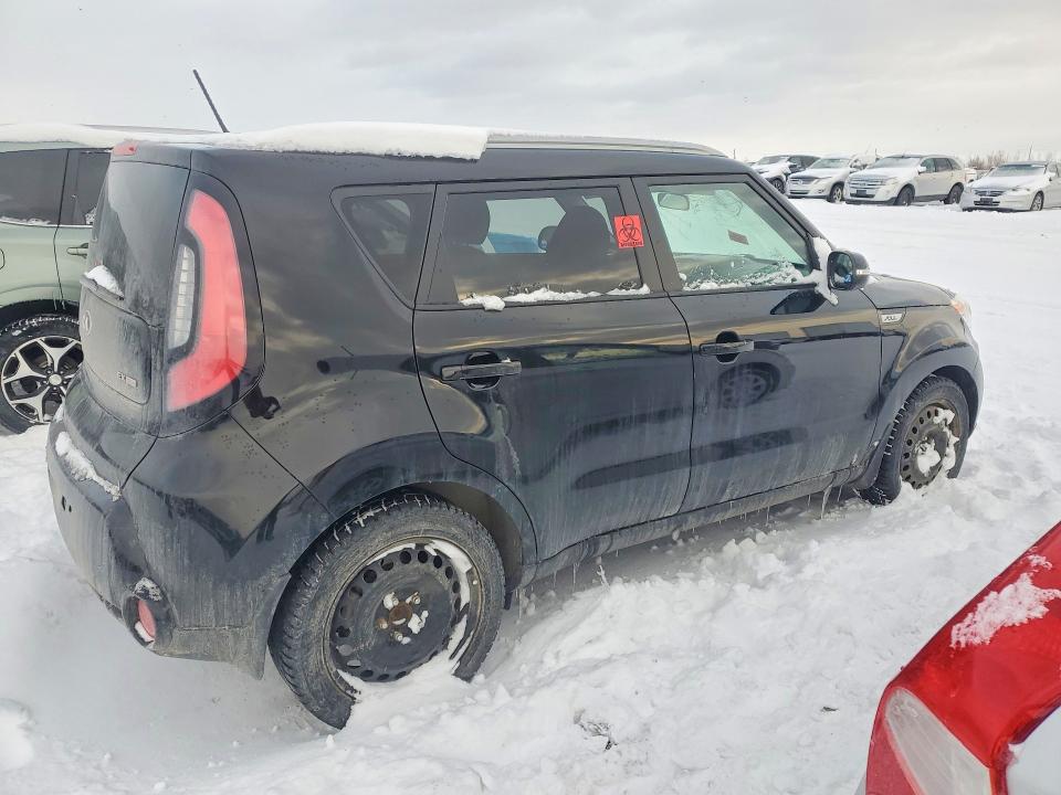Продажа на аукционе авто 2015 Kia Soul, vin: KNDJP3A54F7216252, номер лота: 75402365
