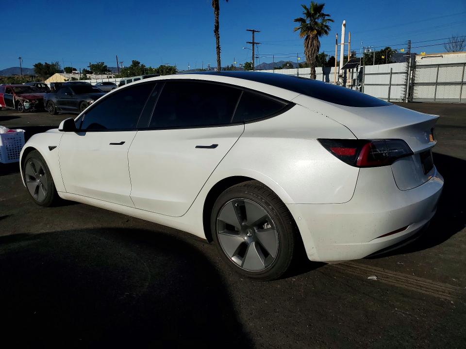 Продажа на аукционе авто 2021 Tesla Model 3, vin: 5YJ3E1EA7MF070009, номер лота: 77615155