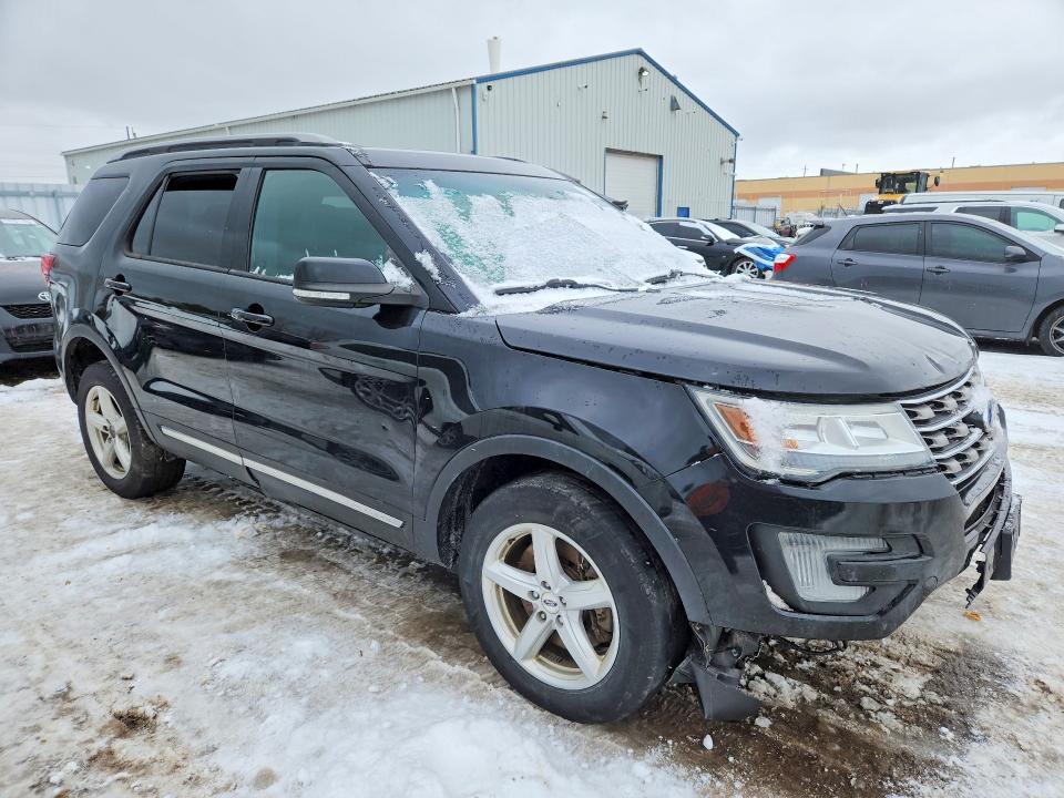 72607995 :رقم المزاد ، 1FM5K8D87HGA00378 vin ، 2017 Ford Explorer مزاد بيع