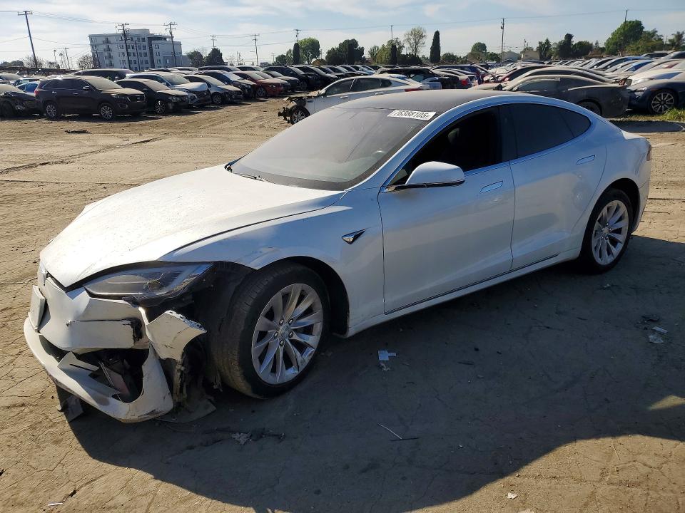 Продажа на аукционе авто 2019 Tesla Model S, vin: 5YJSA1E26KF347925, номер лота: 76388105