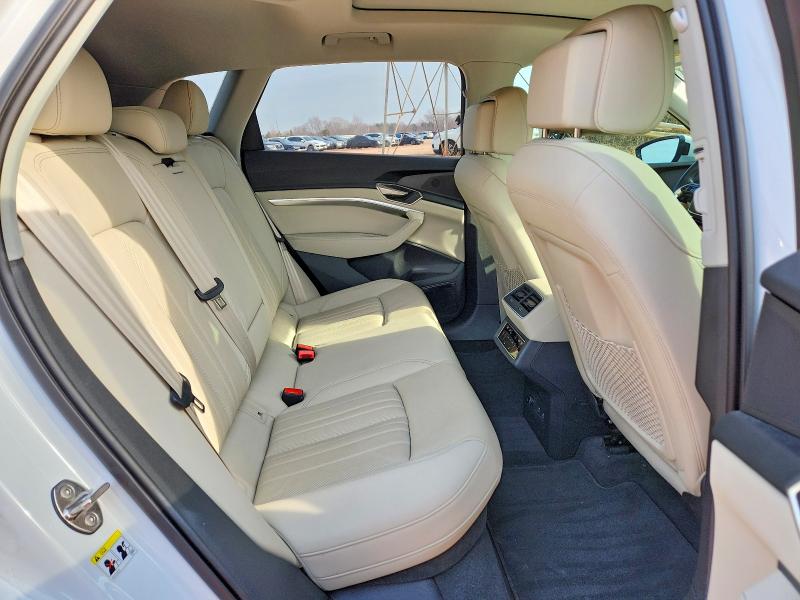 Aukcja sprzedaży 2024 Audi Q8 E-tron, vin: WA15AAGE9RB025761, numer aukcji: 77576995