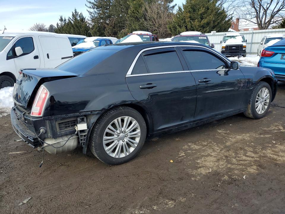2013 Chrysler 300c მანქანა იყიდება აუქციონზე, vin: 2C3CCASTXDH538311, აუქციონის ნომერი: 75417675