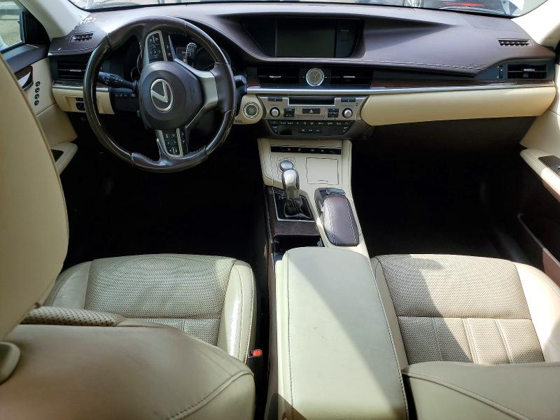76062035 :رقم المزاد ، 58ABK1GG6JU114949 vin ، 2018 Lexus Es مزاد بيع