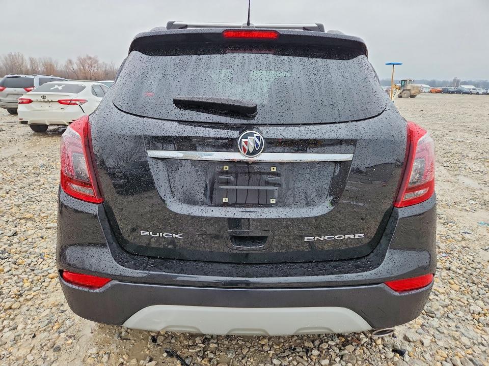 77892105 :رقم المزاد ، KL4CJBSB6JB537914 vin ، 2018 Buick Encore مزاد بيع
