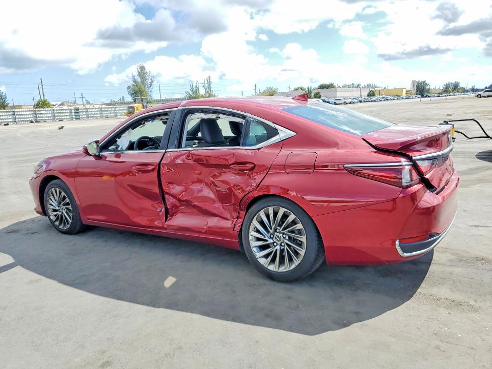 2024 Lexus Es 300h მანქანა იყიდება აუქციონზე, vin: 58AFA1C11RU040177, აუქციონის ნომერი: 77769125