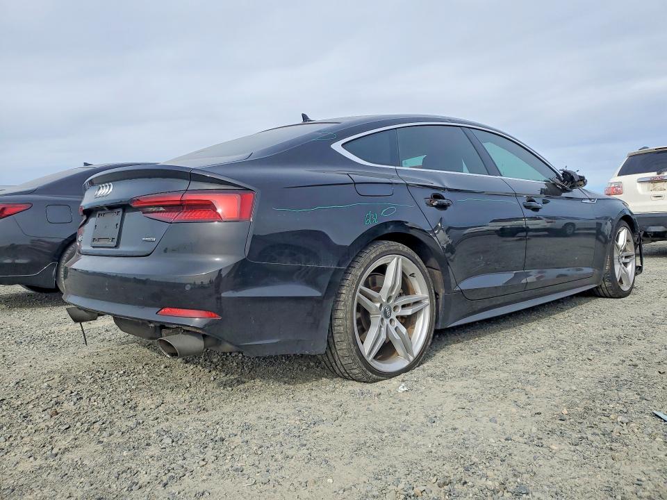 Продажа на аукционе авто 2019 Audi A5, vin: WAUENCF51KA007979, номер лота: 76528065