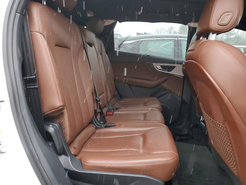 76512365 :رقم المزاد ، WA1LHAF77JD035252 vin ، 2018 Audi Q7 مزاد بيع