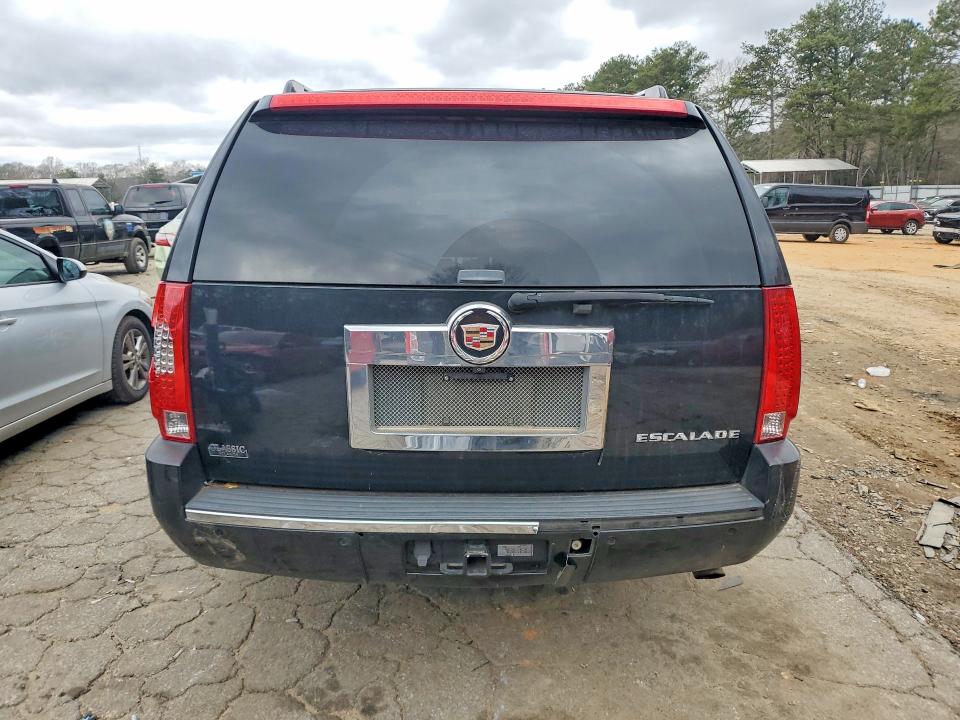 Продажа на аукционе авто 2008 Cadillac Escalade, vin: 1GYFK66868R246833, номер лота: 77590155