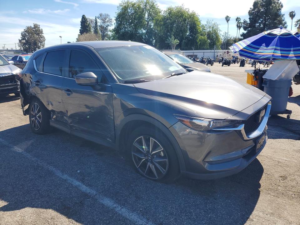 79085645 :رقم المزاد ، JM3KFACM6J1390083 vin ، 2018 Mazda Cx-5 مزاد بيع