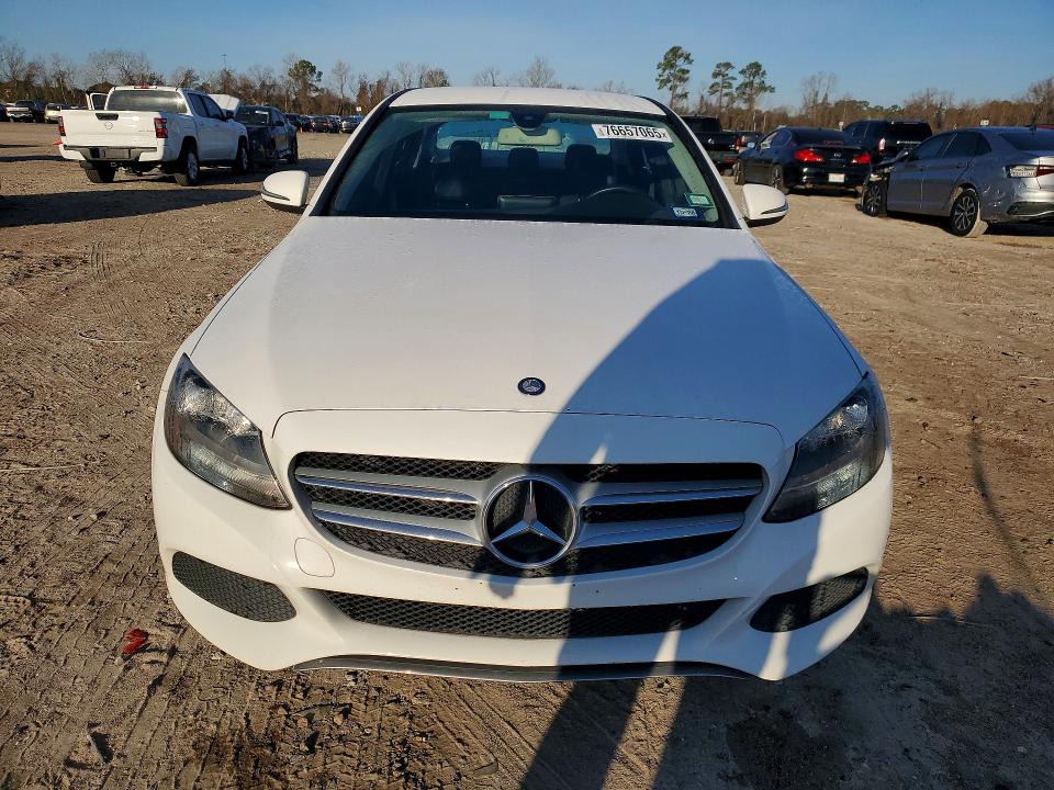 Продажа на аукционе авто 2016 Mercedes-benz C, vin: 55SWF4JB5GU106583, номер лота: 76657065