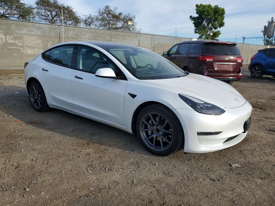 2021 Tesla Model 3 მანქანა იყიდება აუქციონზე, vin: 5YJ3E1EA3MF027240, აუქციონის ნომერი: 78904335