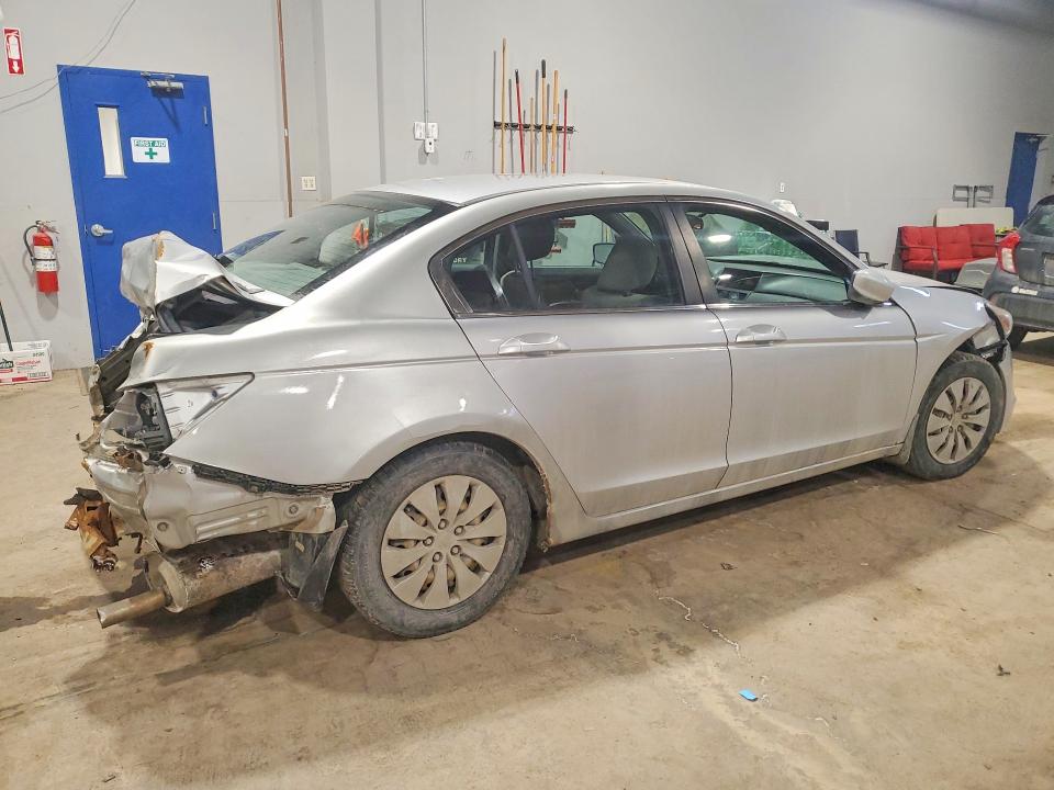 77334075 :رقم المزاد ، 1HGCP2F32AA805131 vin ، 2010 Honda Accord مزاد بيع